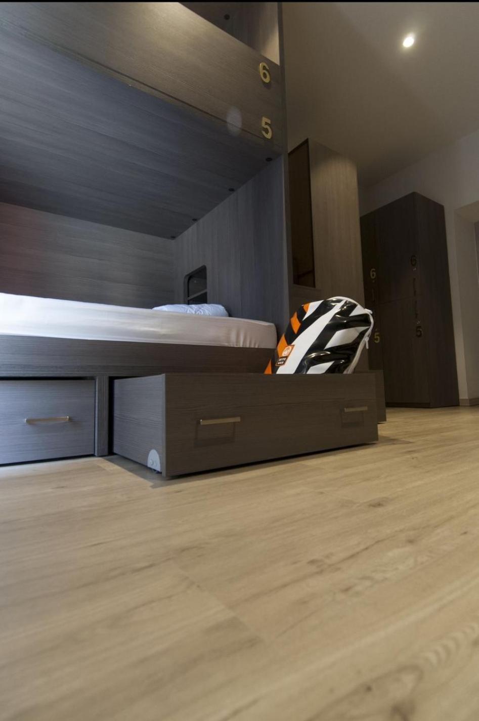 Antica Campione Rooms & Hostel Campione del Garda Buitenkant foto